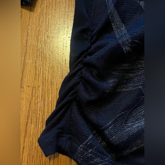 Vanilla Sugar black floral embellished women’s top. Size M. Very good condition - Picture 8 of 16